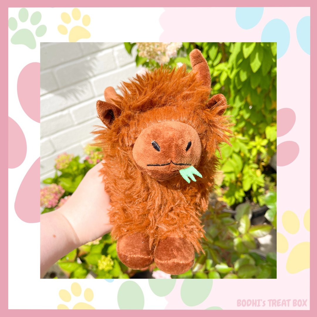 🐮 | Herman the Highland Cow - Cuddly, Squeaky & Crinkly Plush Dog Toy