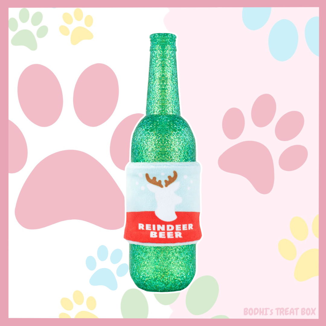 HugSmart Reindeer Beer 🎄| Squeaky Rubber Dog Toy