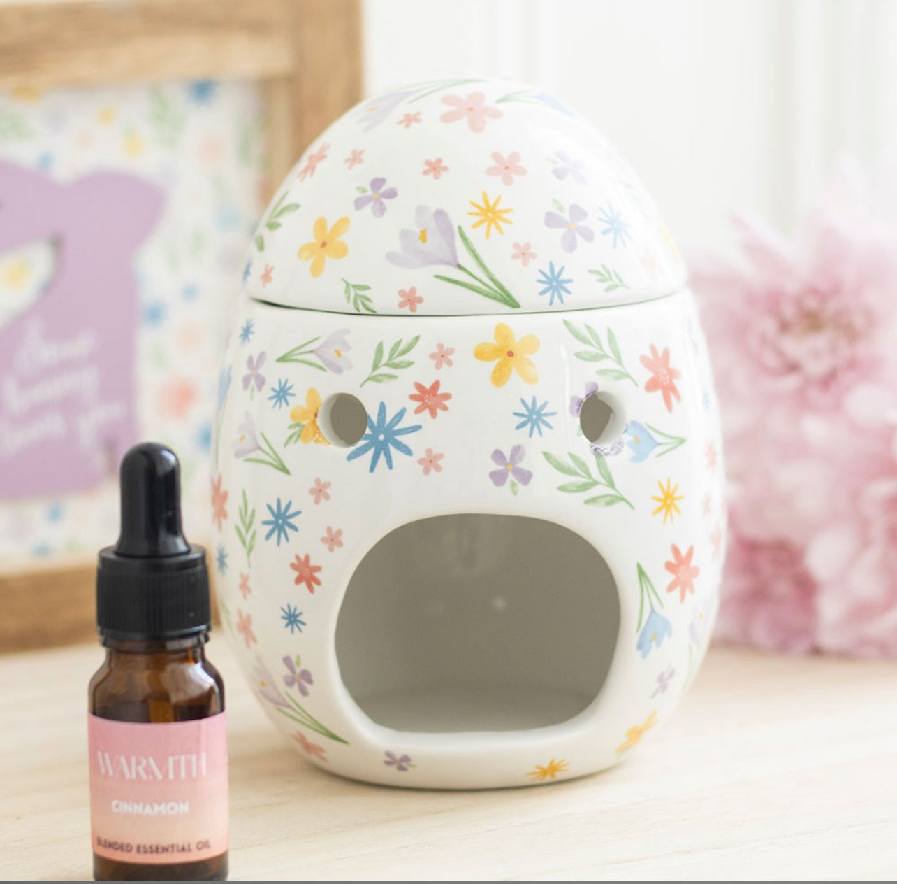 𝗦𝗽𝗿𝗶𝗻𝗴 𝗙𝗹𝗼𝗿𝗮𝗹 𝗣𝗿𝗶𝗻𝘁 𝗘𝗴𝗴 𝗢𝗶𝗹 𝗕𝘂𝗿𝗻𝗲𝗿 𝗮𝗻𝗱 𝗪𝗮𝘅 𝗪𝗮𝗿𝗺𝗲𝗿